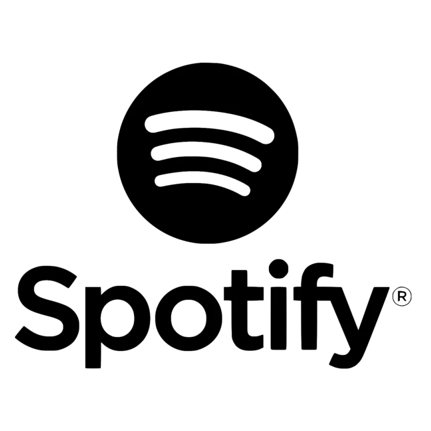 McKenzie Thompson: Fashion Entrepreneurship & Keeping The Art Alive